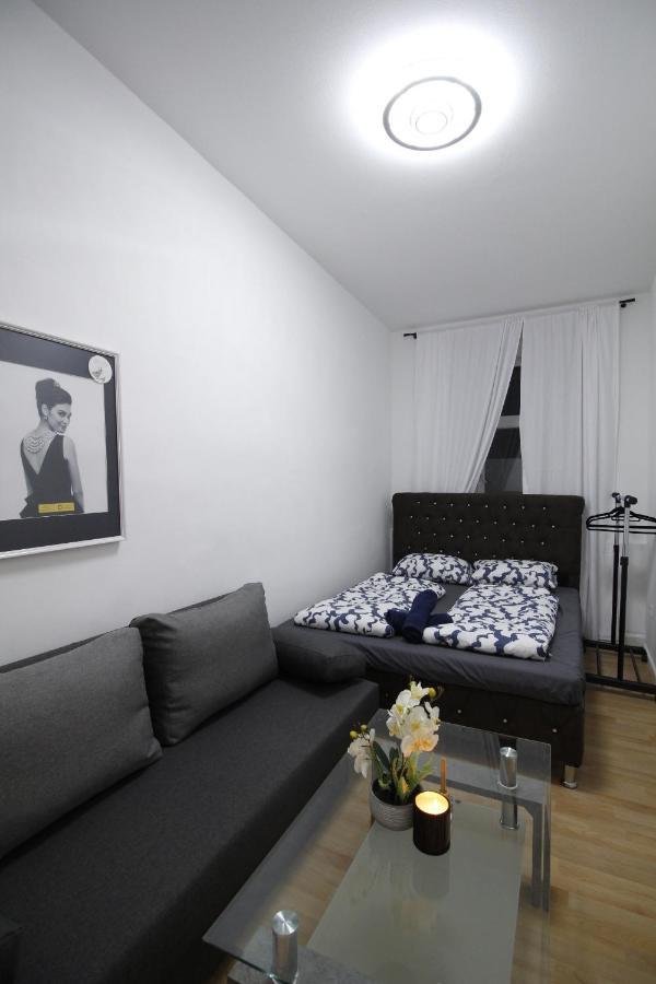 Comfort Triple Room Th Bécs Kültér fotó