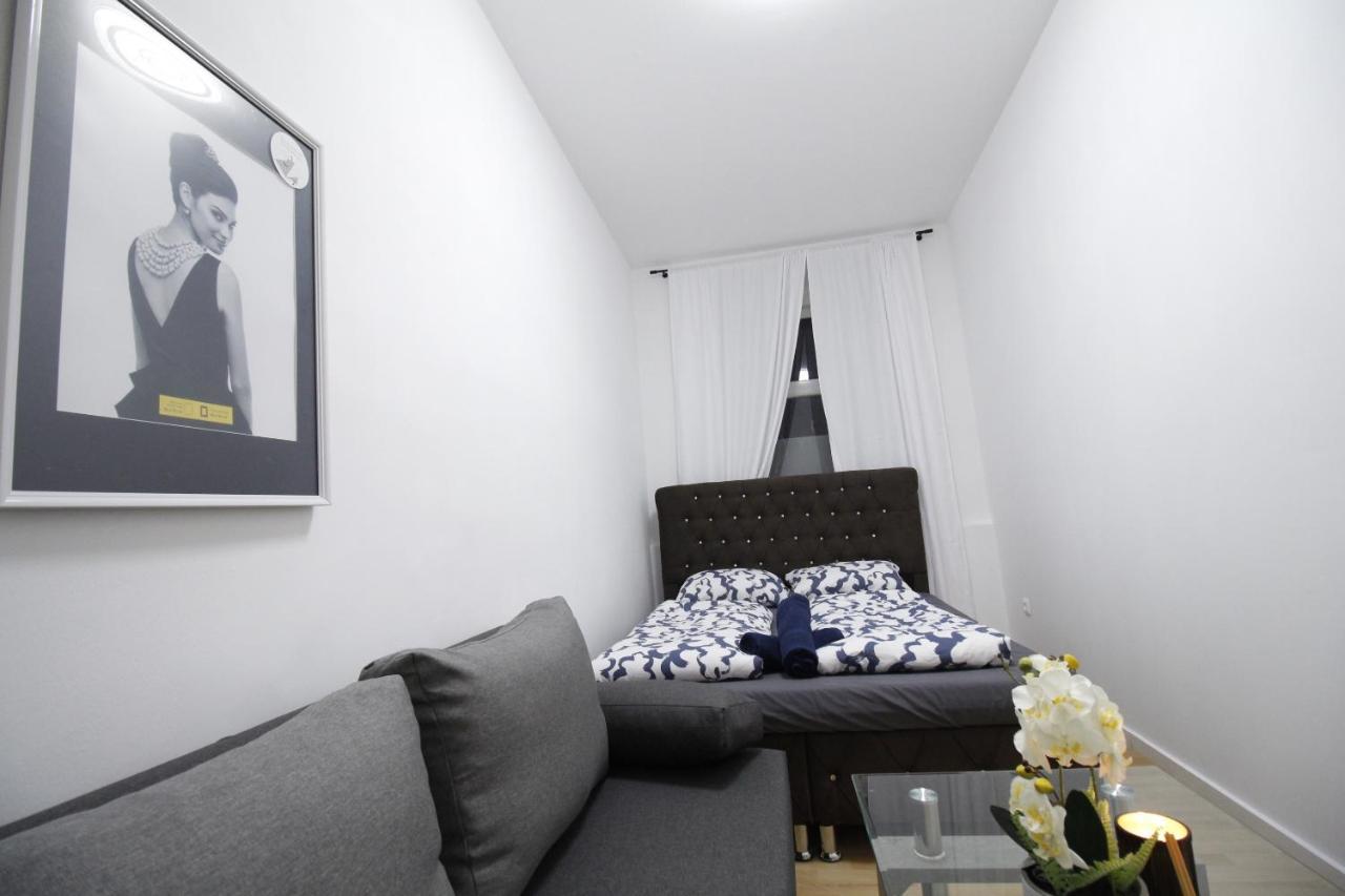 Comfort Triple Room Th Bécs Kültér fotó